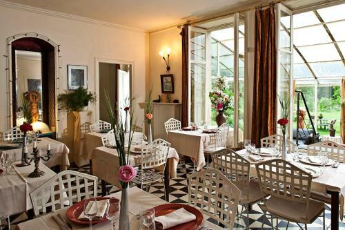 Bed & Breakfast Domaine Des Forges de La Vache