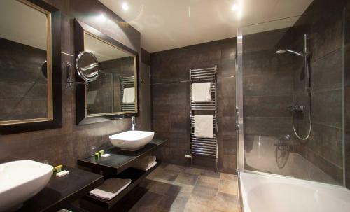 Hotel H�tel Le Cheval Blanc