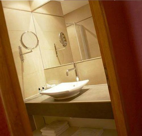 Hotel H�tel Le Cheval Blanc
