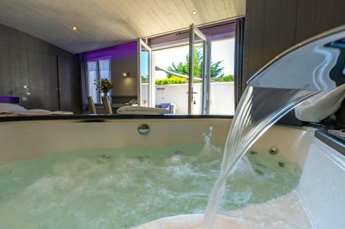 Hotel El�gance Suites H�tel