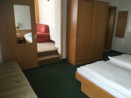 Hostal Gasthof Sch�ne Aussicht