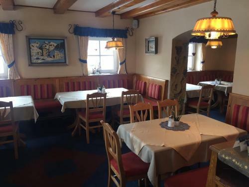 Hostal Gasthof Sch�ne Aussicht
