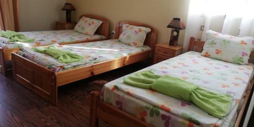 Hostal Guest House Ares
