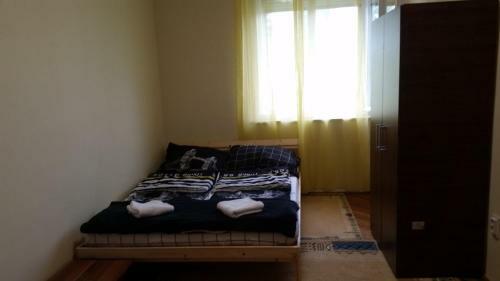 Free Parking - Tisza-parti Napf�ny Apartman