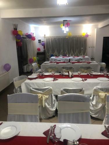 Hostal Pensiunea Q
