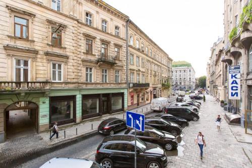 Sova Apartment Str Gnatyuka 18