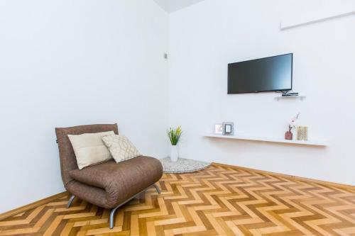 Sova Apartment Str Gnatyuka 18