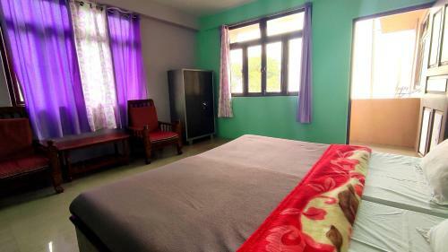 Silver Peak Homestay