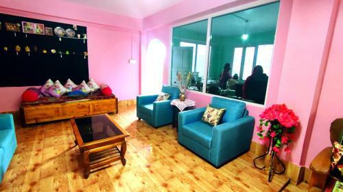 Silver Peak Homestay