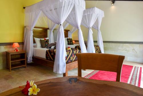 Sumberkima Hill Villa Macan