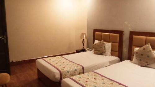 Haddi's International Hotel
