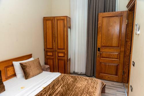 Hostal Utopia Guest House
