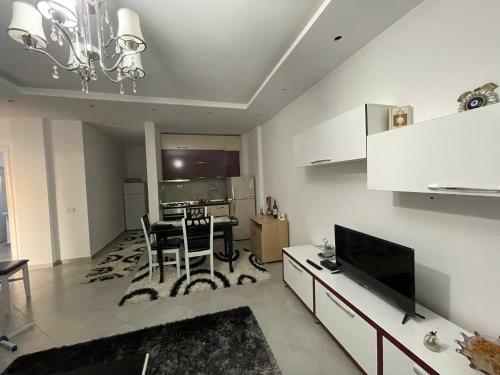 Deon?s Apartment