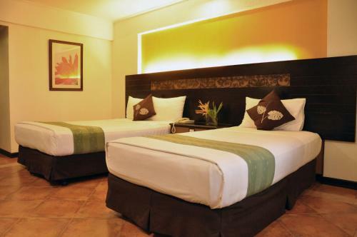 Montebello Villa Hotel