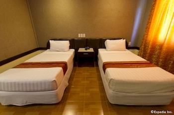 Holiday Spa Hotel