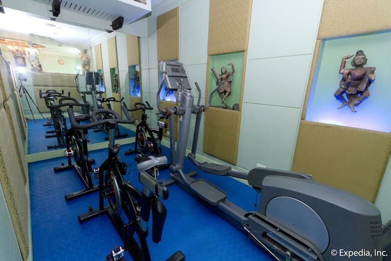 Hotel Crown Regency Residences Cebu