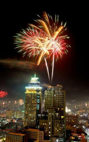 Crown Regency Hotel & Towers