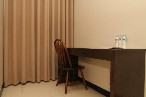 Main Hotel & Suites