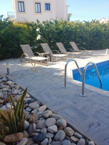 Villa Elisabeth, Golf Course Venus Rock