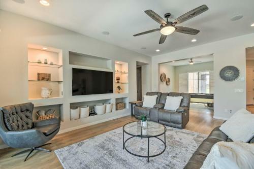 Picturesque Goodyear Home With Covered Patio!