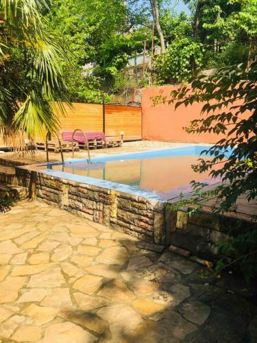 Dadus Villa