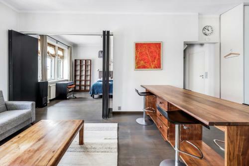 Apartamento Wehost Top Floor Transformable 2br 8min To Centrum