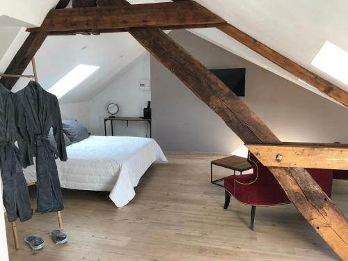 Hostal Les 3 P?tites Pom?s