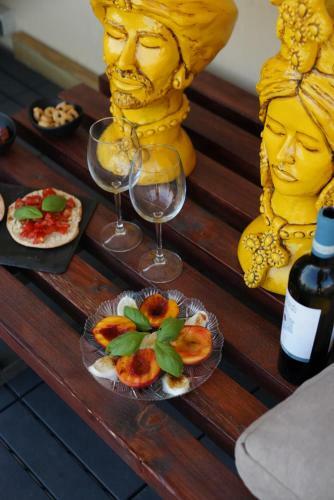 Hostal La Mennulara La Terrazza Del Centro Storico