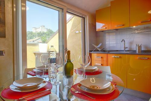 Apartamento Nel Cuore Di Angera