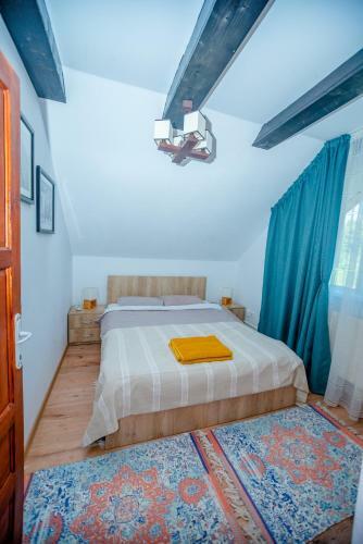 Stunning Lodge In Valea Avrigului Kids Friendly