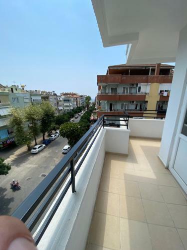 Kadeer Hotel