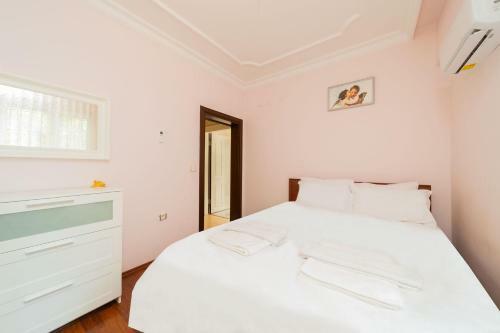 Apartamento Refreshing Flat With Backyard 600 M To Duden Waterfalls