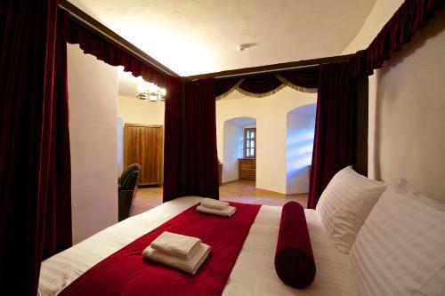 Hotel The Grand V�g?a?