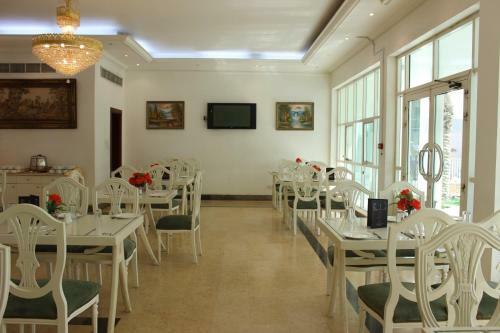 Hotel Royal Residence Branch