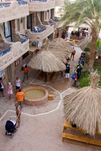 Hotel Utopia Beach Club