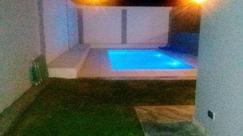 Casa Con Pileta Climatizada