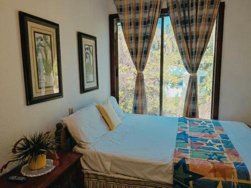 Hostal Lulu Beach