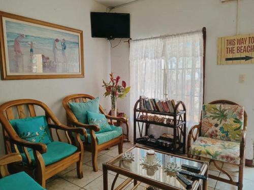 Hostal Lulu Beach