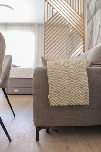 Ju3 Apartments_grey