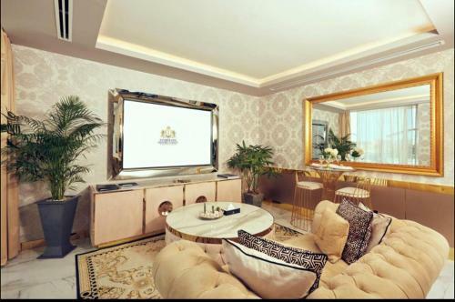 Luxurious Superior Apartment One Bedroom Space Available