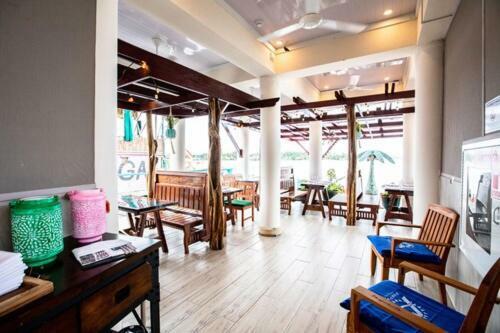 Hotel Azul Paradise Bocas Town