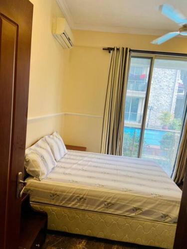 Apartamento Rooms With Pool View At Oysterbay