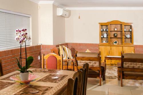 Hostal My Special Home Guesthouse