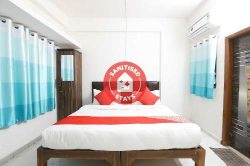 Pop 85497 Hotel In