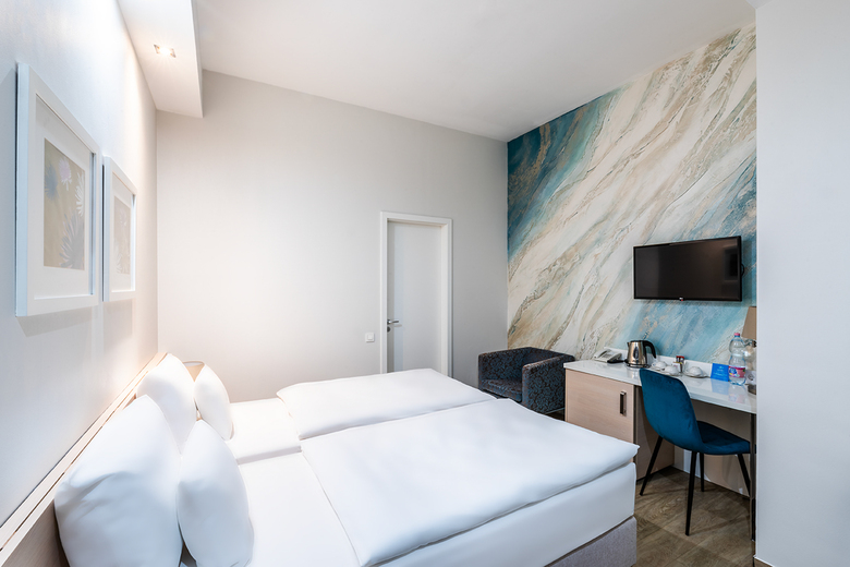 Atrium Fashion Hotel