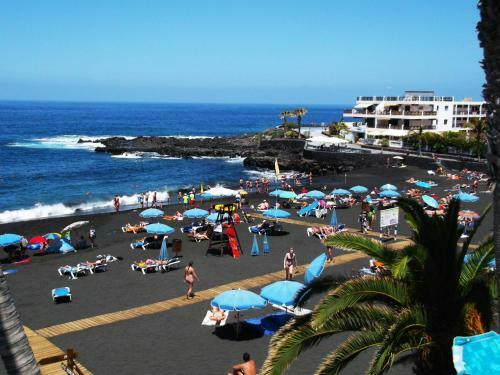 Apartamentos La Avenida Playa La Arena