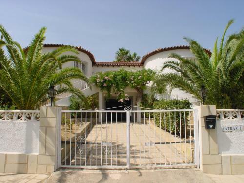 Villa Patrax