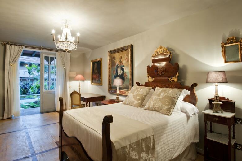 Hotel Hacienda De Abajo By Vikhotels