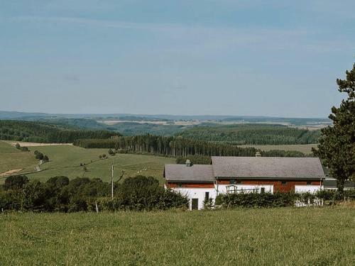 Spacious Holiday Home In Houffalize With Sauna