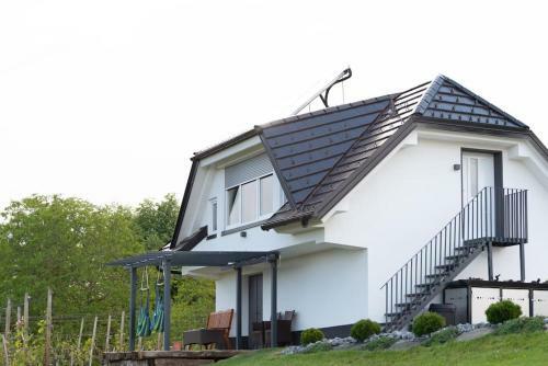 Vineyard House With Sauna And Jacuzzi For 2